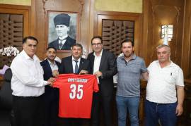 ASKF'DEN BAYINDIR BELEDİYE BAŞKANI DAVUT SAKARSU' YA ZİYARET